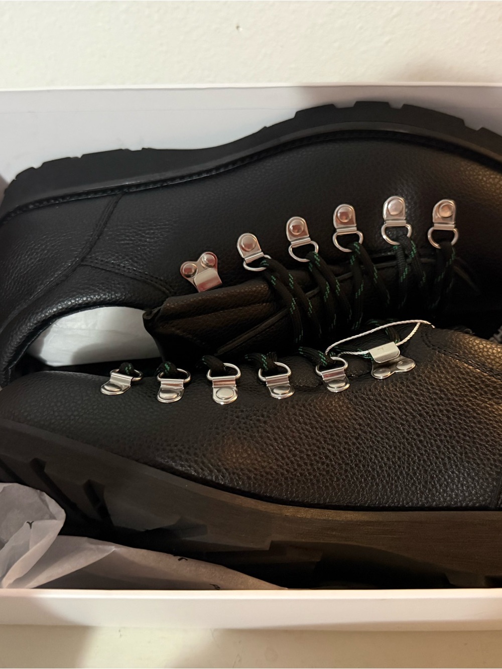 Men's Black Leather Lace-Up Hiking Boots